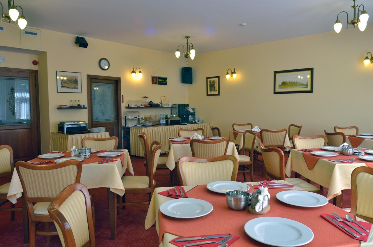קריניצה זדרוי Hotel Stefania מראה חיצוני תמונה